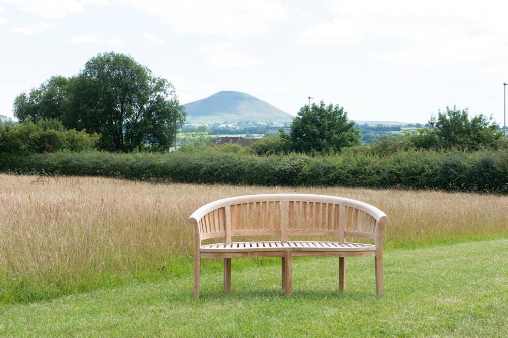 Black Mountain Bespoke Breaks Brecon Exterior foto